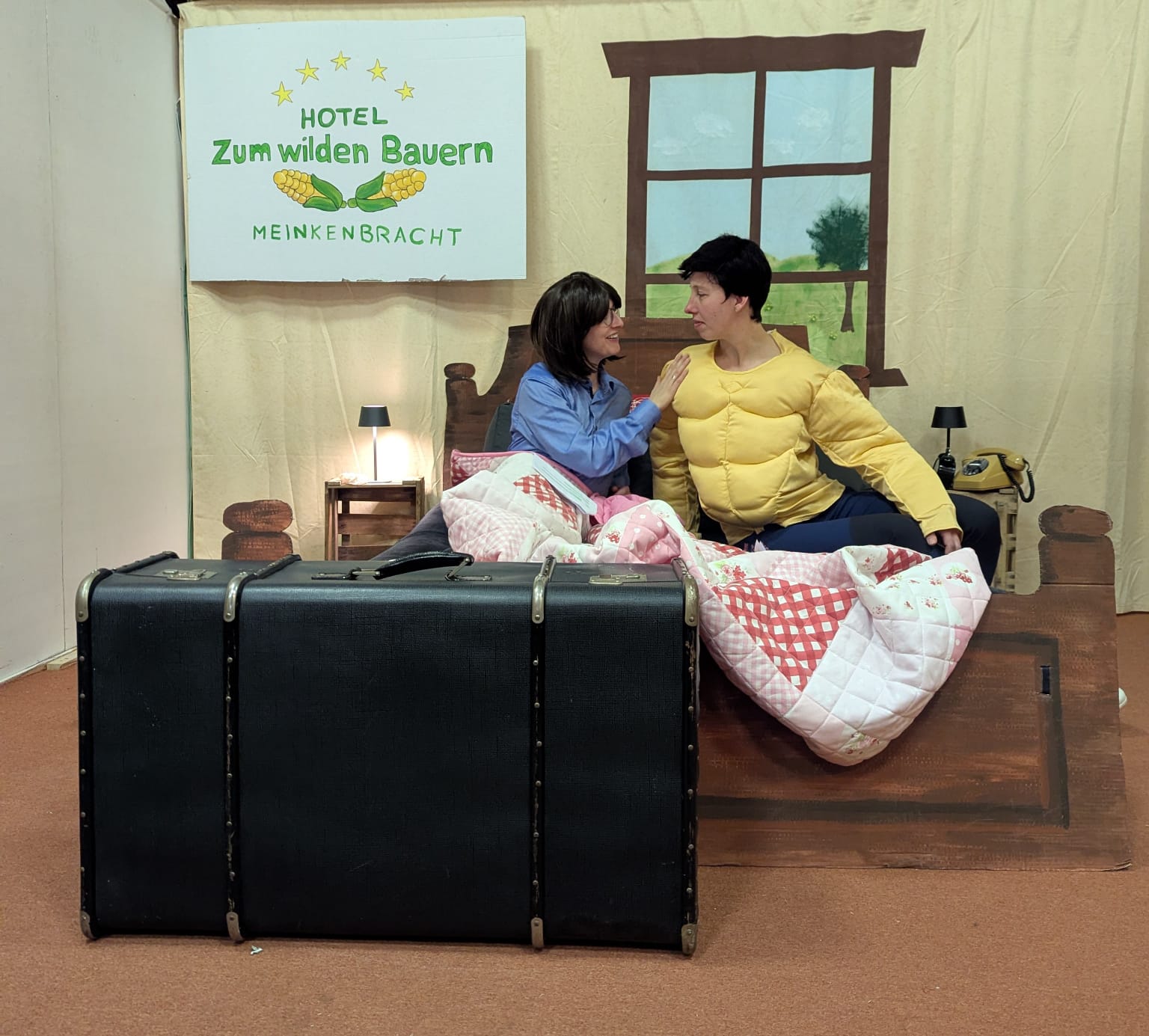 kfd-Frauen feiern Karneval